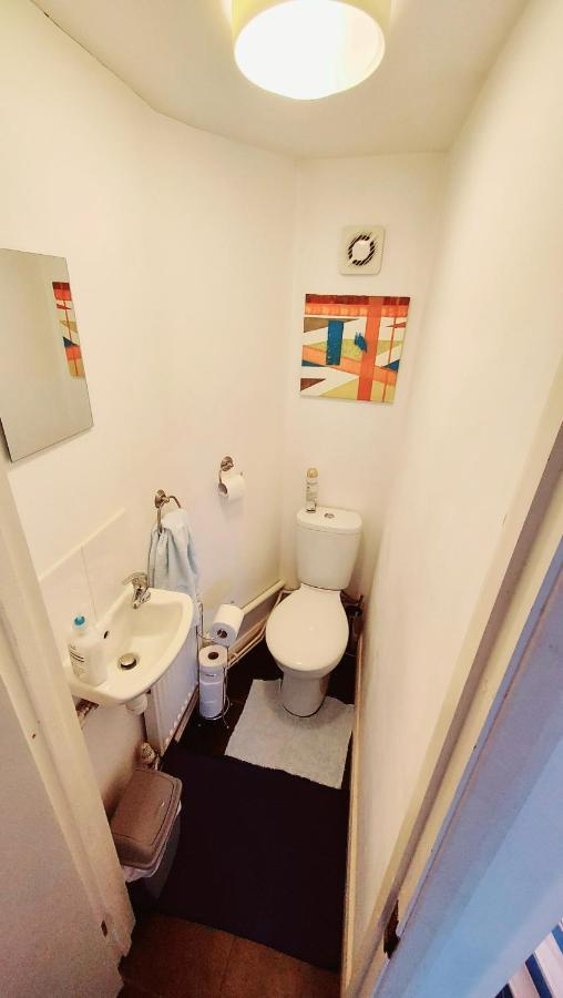 Gillings Villa -Perfect For Long & Short Stays Gillingham  Dış mekan fotoğraf